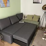 Cozy Appartment In Voltaire