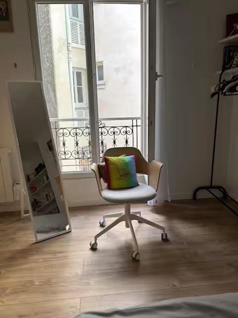 Cozy In Voltaire * Paris